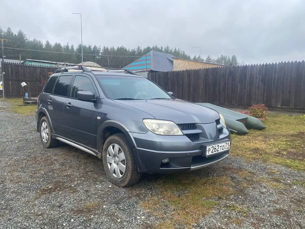 Toyota RAV4 2006 года с полным приводом