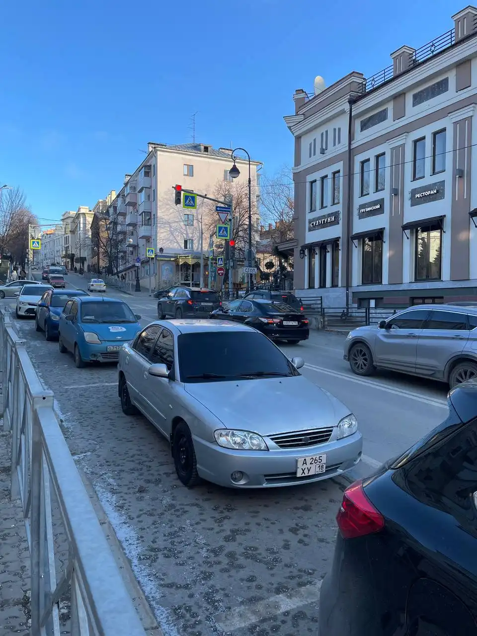 Продажа автомобиля ВАЗ 2114 (спектра) 6-го года выпуска