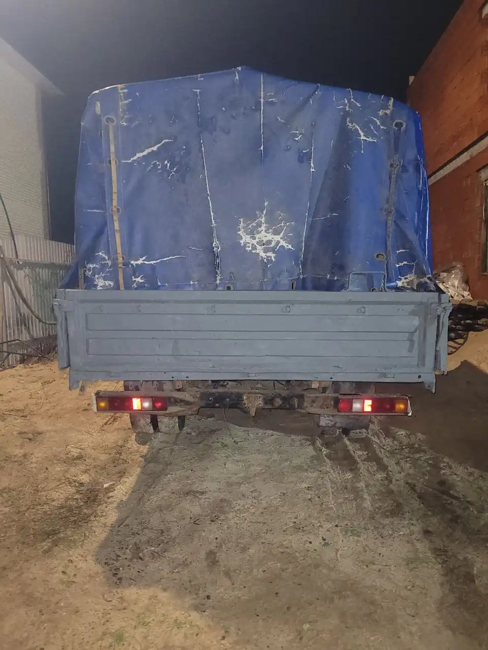 Автомобиль 2005 года, инжектор, снят с учёта