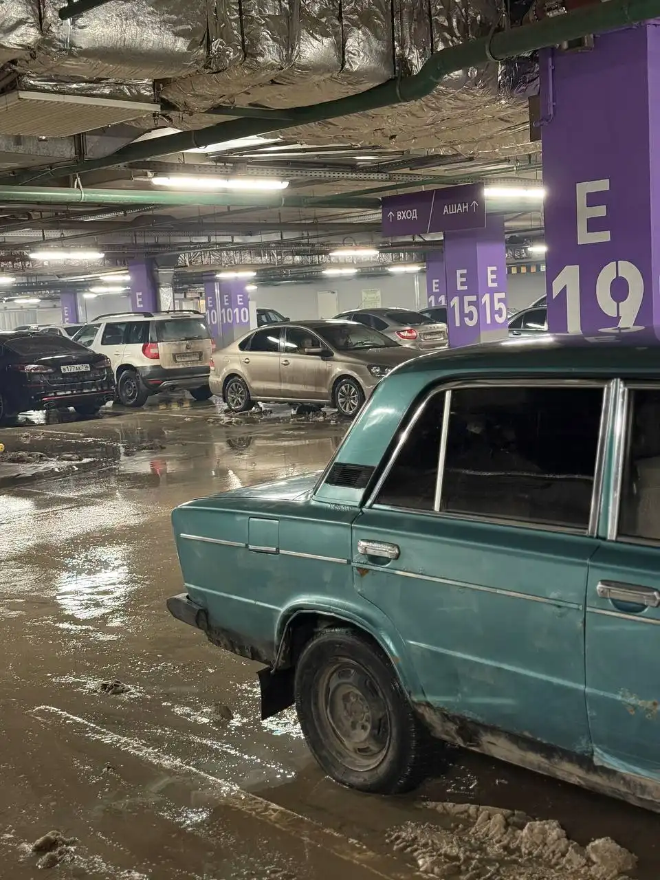 Продажа ВАЗ 2106 в изумрудном цвете