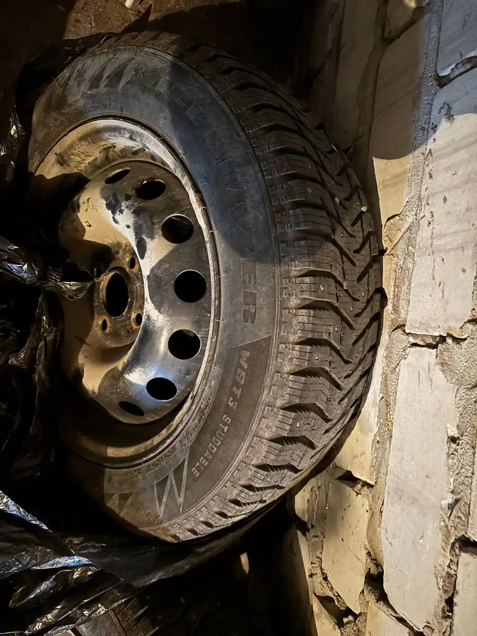 Продам комплект колес Sailun 2022 года выпуска