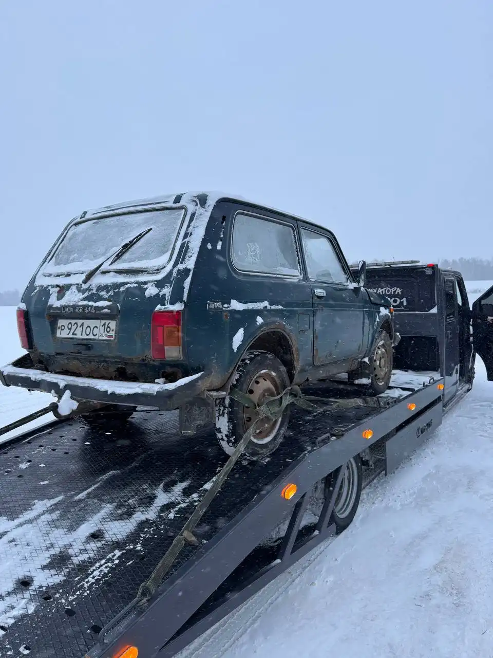 Продается Нива 3д 2009 года выпуска