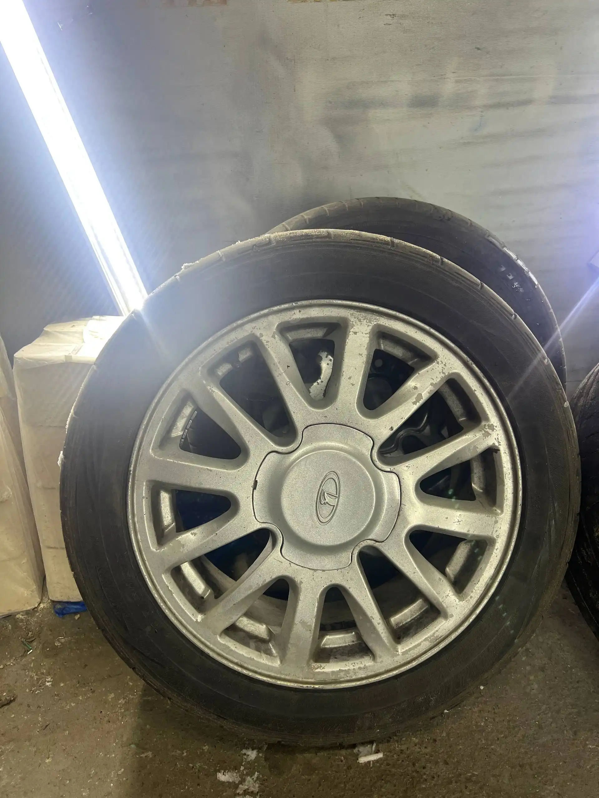 Продажа дисков 15 радиус с низкопрофильной летней резиной