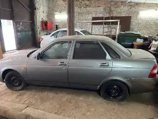 Продается Лада Приора 1