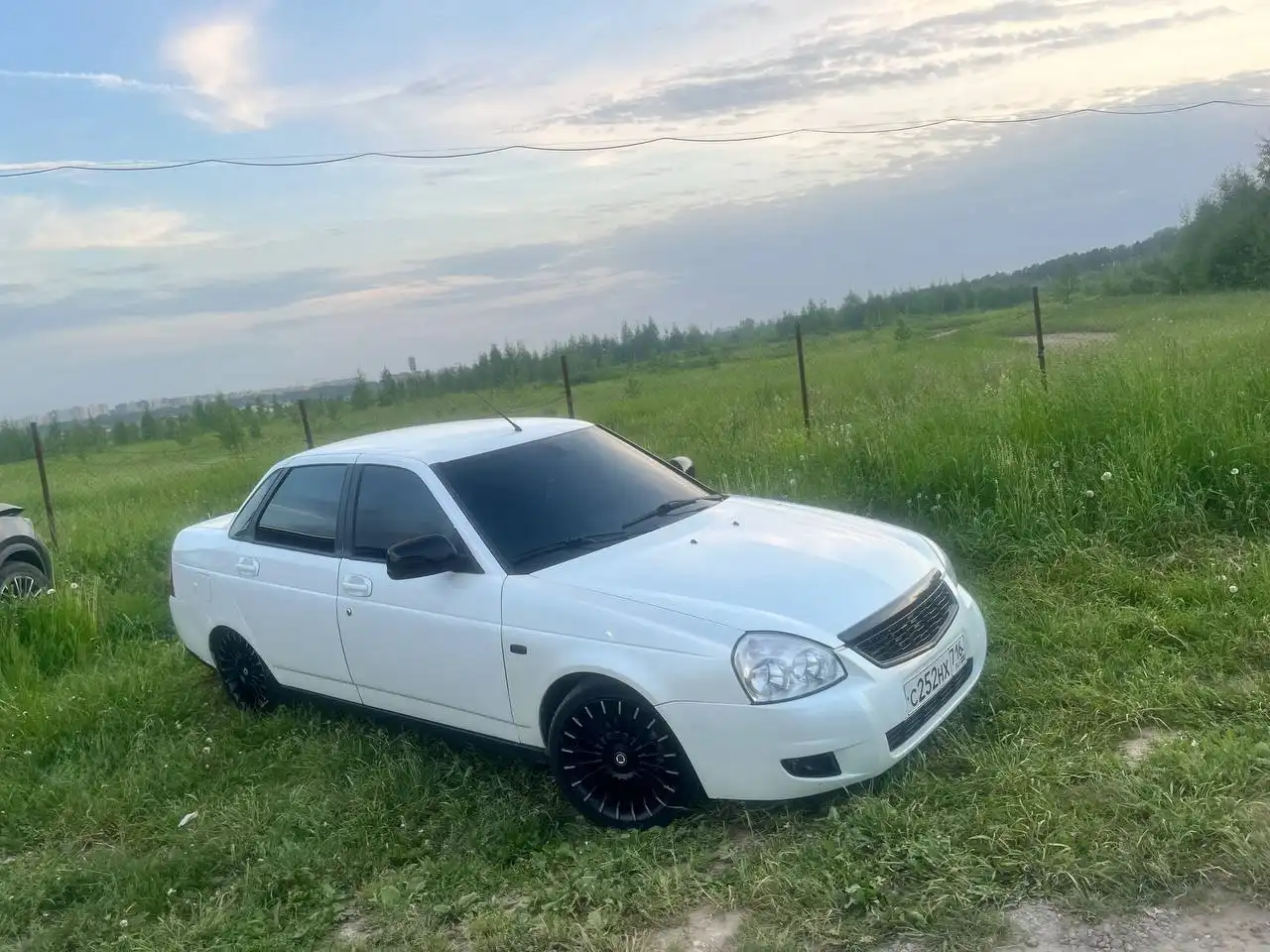 Продажа Лада Приора 2014 года люкс