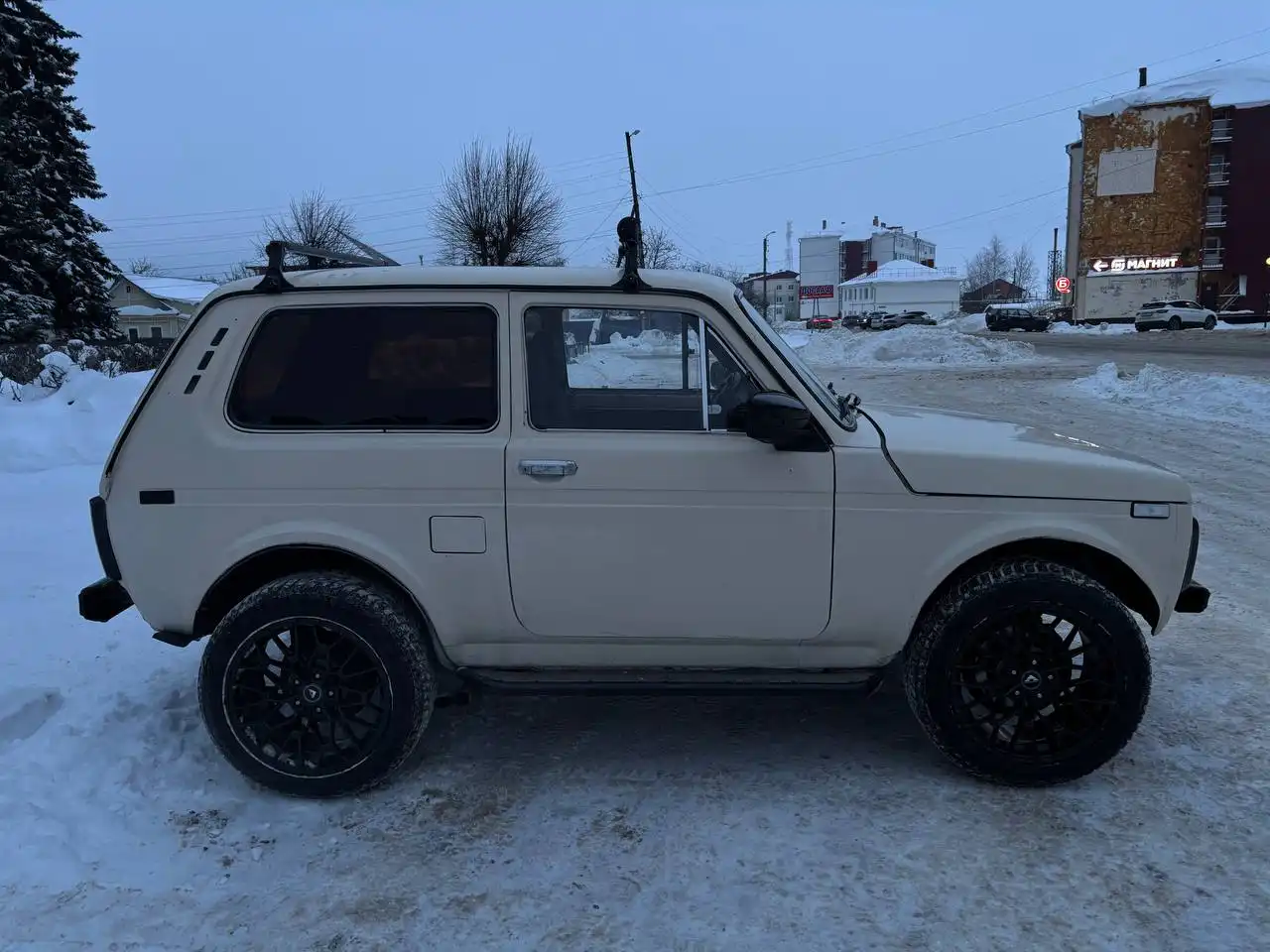 Продажа мотора 2103 1.3 с комплектующими для Нивы - Двигатели и компоненты (Запчасти) в Канаш