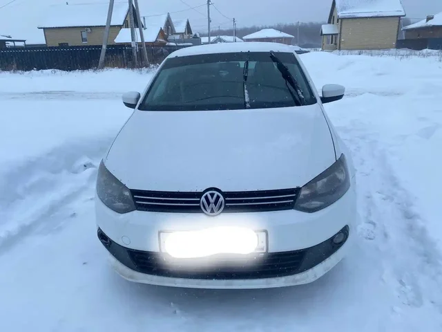 Продам VW Polo 2012 года 1.6 МТ - Авто в Казань