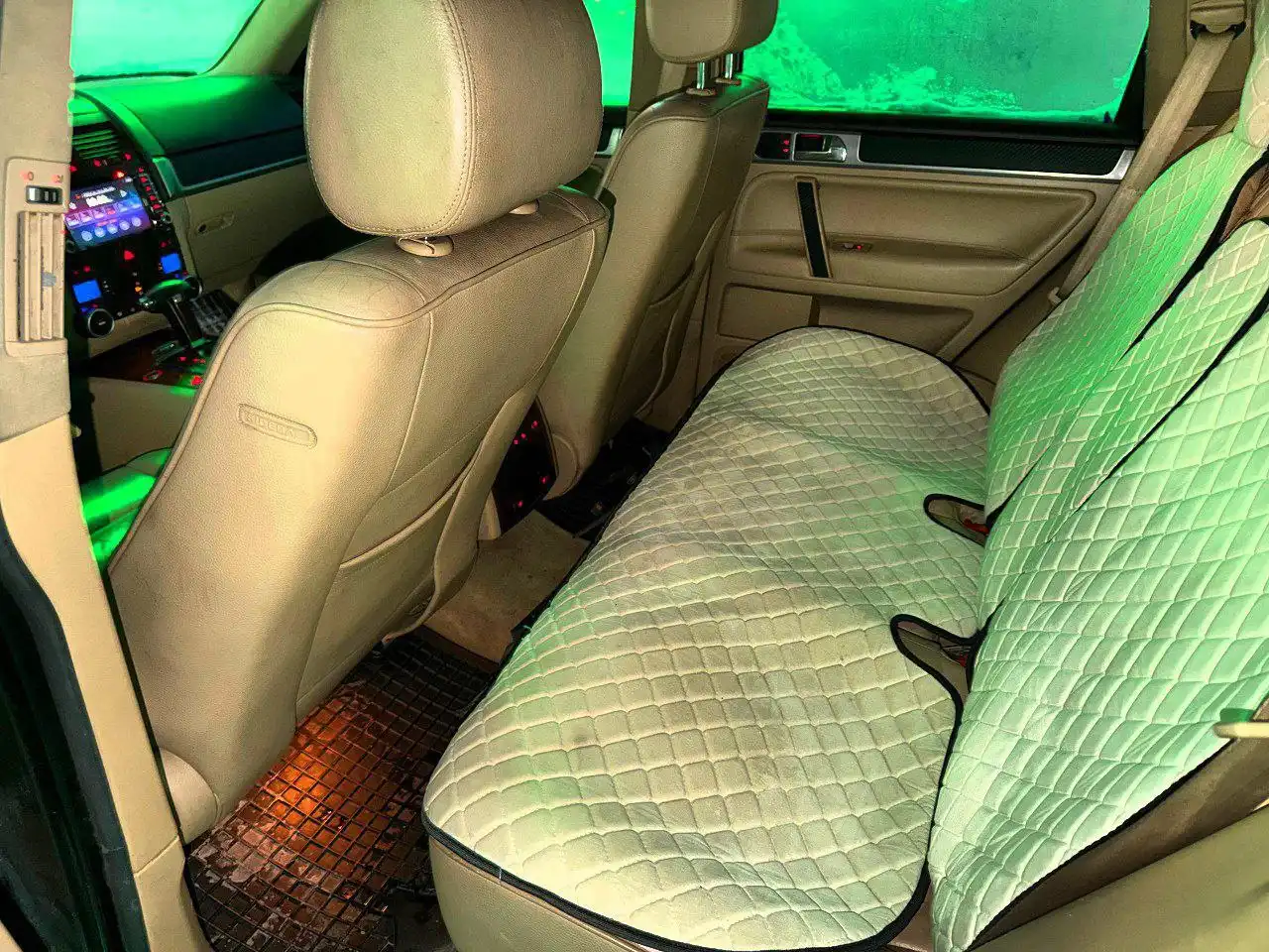 Volkswagen Touareg 3.2 2003 года выпуска