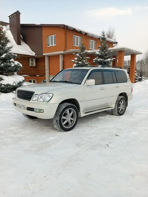 Lexus LX 470 1998 года в хорошем состоянии - Госномера в Казань