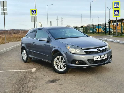 Opel Astra GTC 1.6 механика комплектация Космо - Авто в Казань
