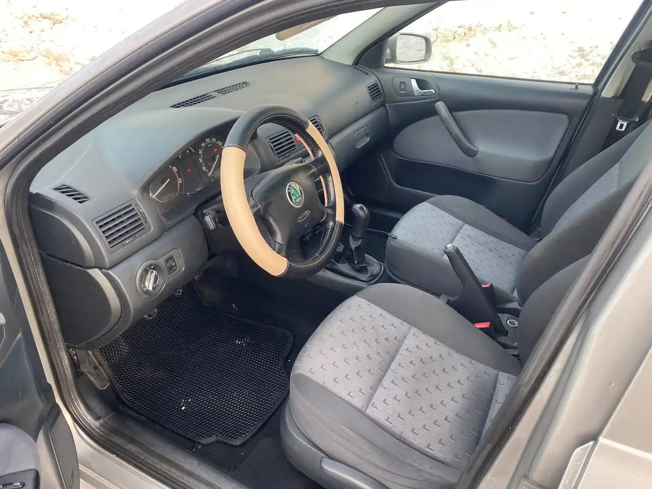 Toyota Corolla 2007г 1.4 с кондиционером - Легковые автомобили (Авто) в Казань