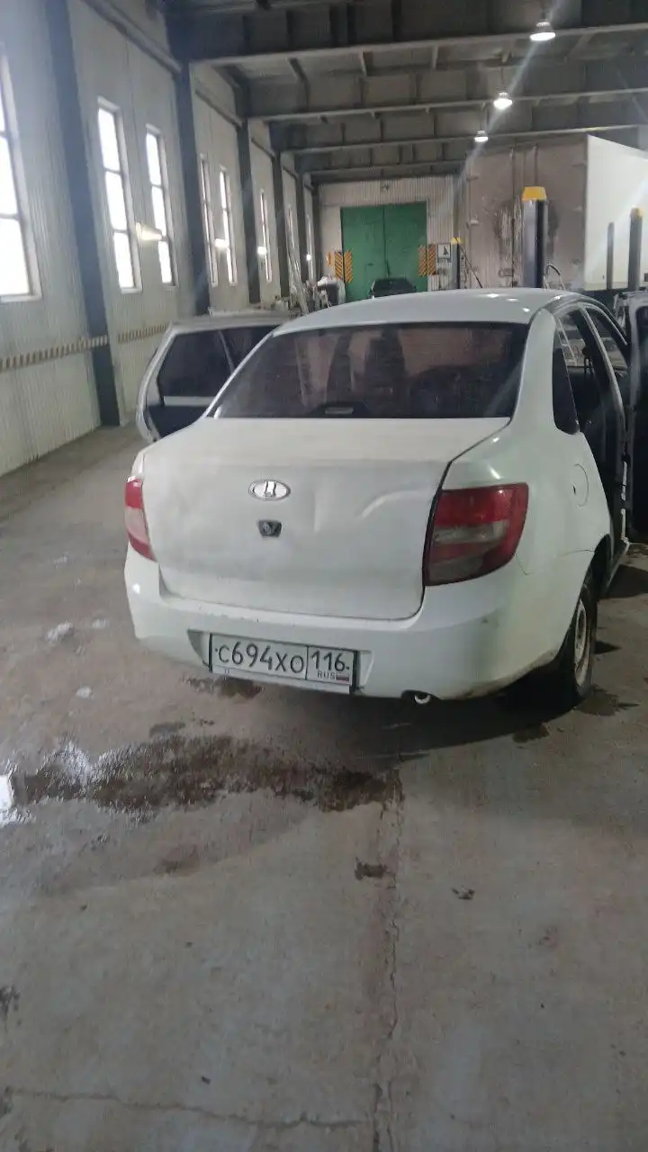 Продажа Lada Granta 2013 года с новыми запчастями - Легковые автомобили (Авто) в Казань