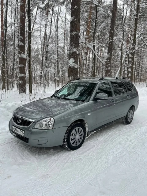 Лада Приора 2010 года в отличном состоянии - Легковые автомобили в Нижнекамск