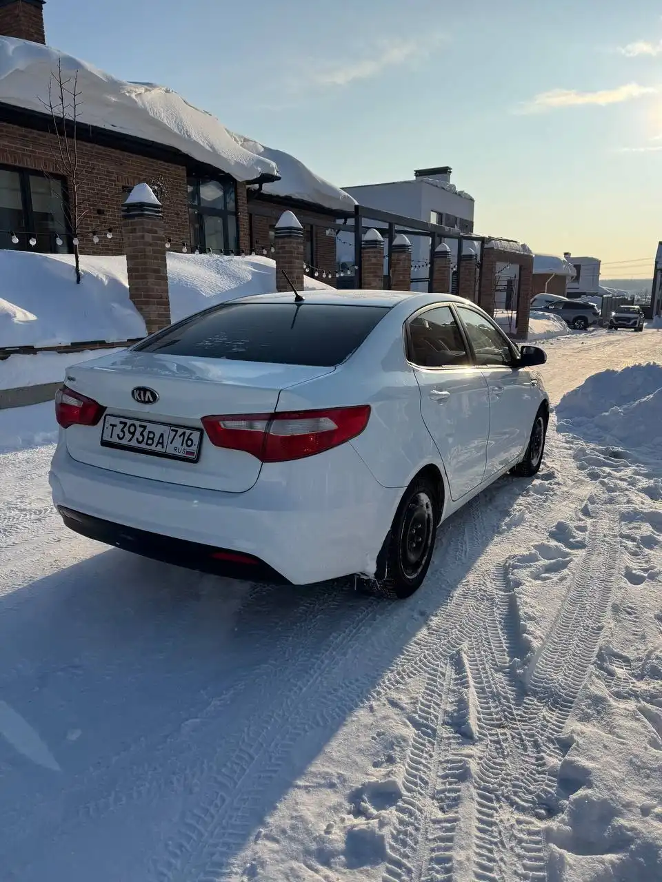 Продажа автомобиля 2013 года, 1.6 мех, 4 хоз - Авто в Казань