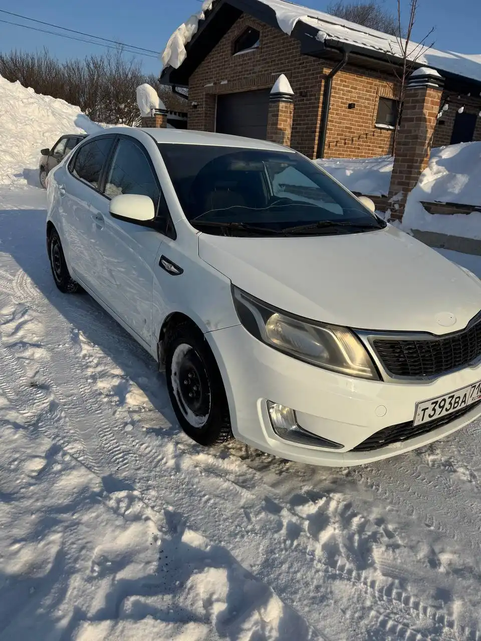 Продажа автомобиля 2013 года, 1.6 мех, 4 хоз - Авто в Казань