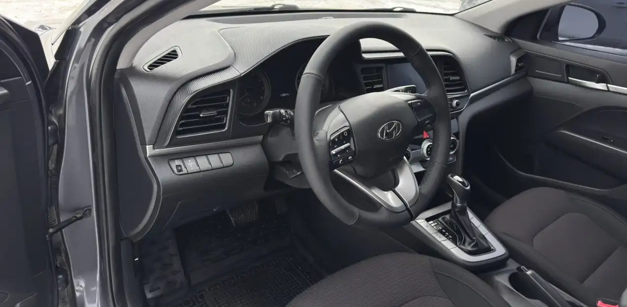 Hyundai Elantra 2019 в отличном состоянии - Легковые автомобили (Авто) в Казань