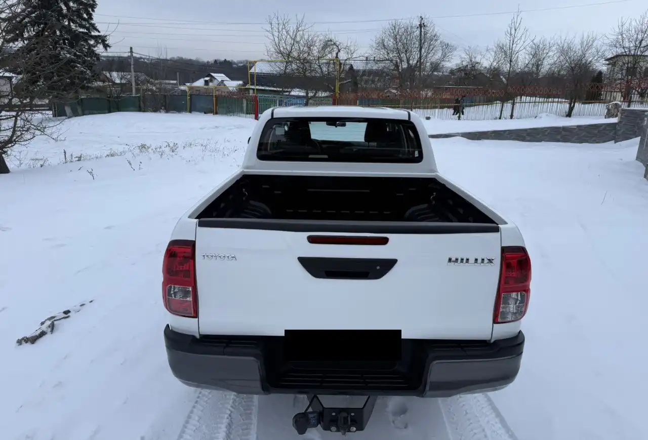Продам Toyota Hilux 2019 в идеальном состоянии - Пикапы (Авто) в Казань