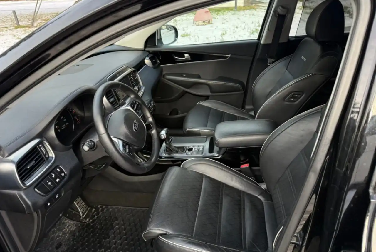 Продажа Kia Sorento 2018 года - Легковые автомобили (Авто) в Казань