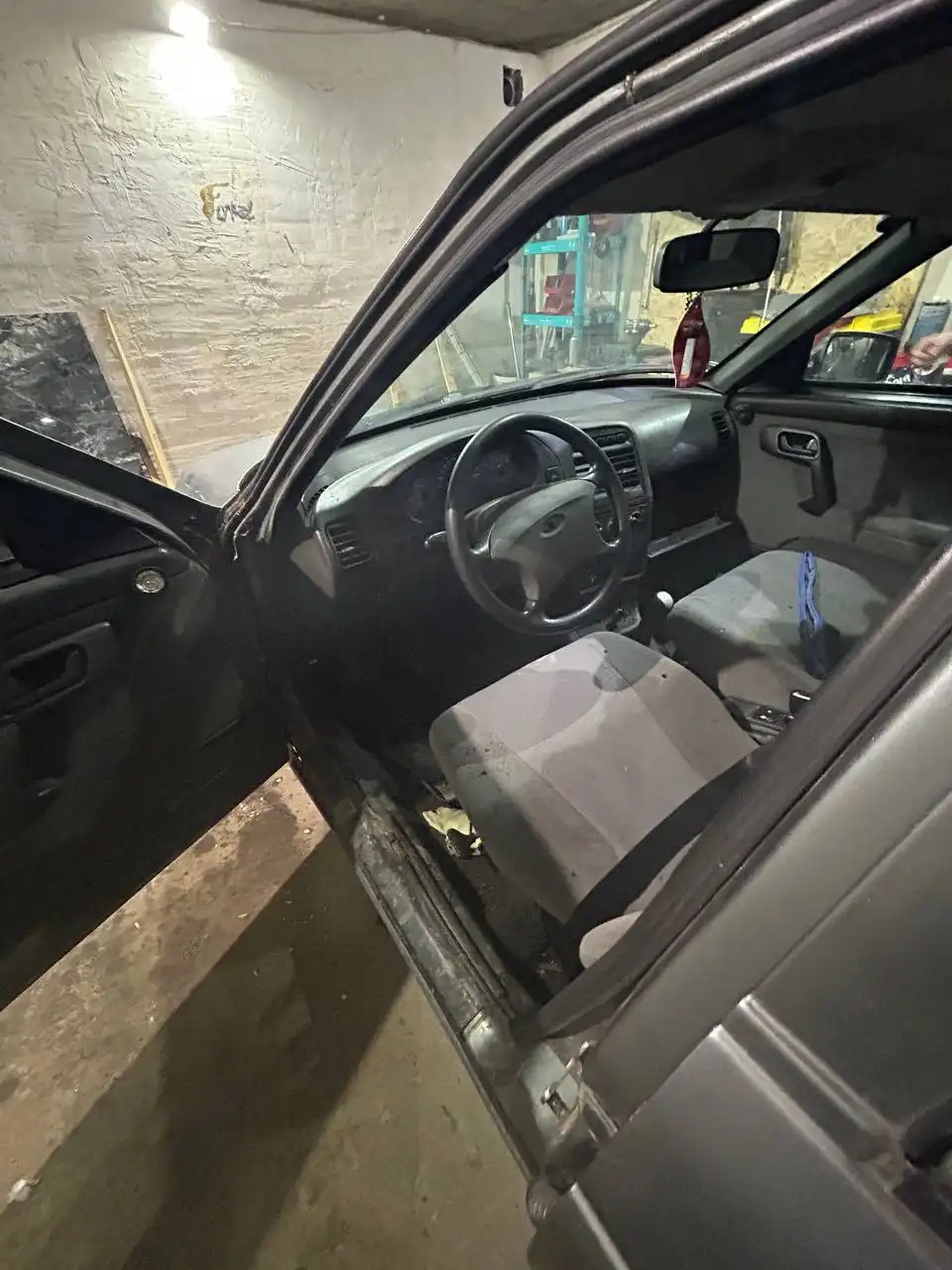 Продажа автомобиля 2007 года, 16 клапанов, ГУР, Юр чистая, Казань - Легковые автомобили (Авто) в Казань