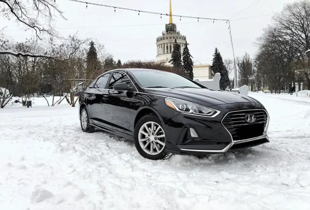 Hyundai Sonata 2017 бензин 2.4 автомат - Грузовики в Казань