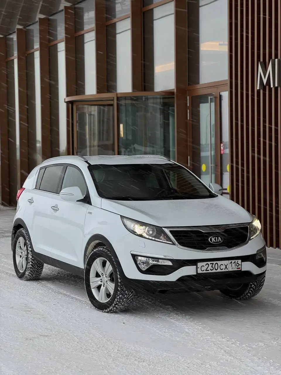 Toyota Camry 2013 2.0 AT полный привод - Легковые автомобили (Авто) в Казань