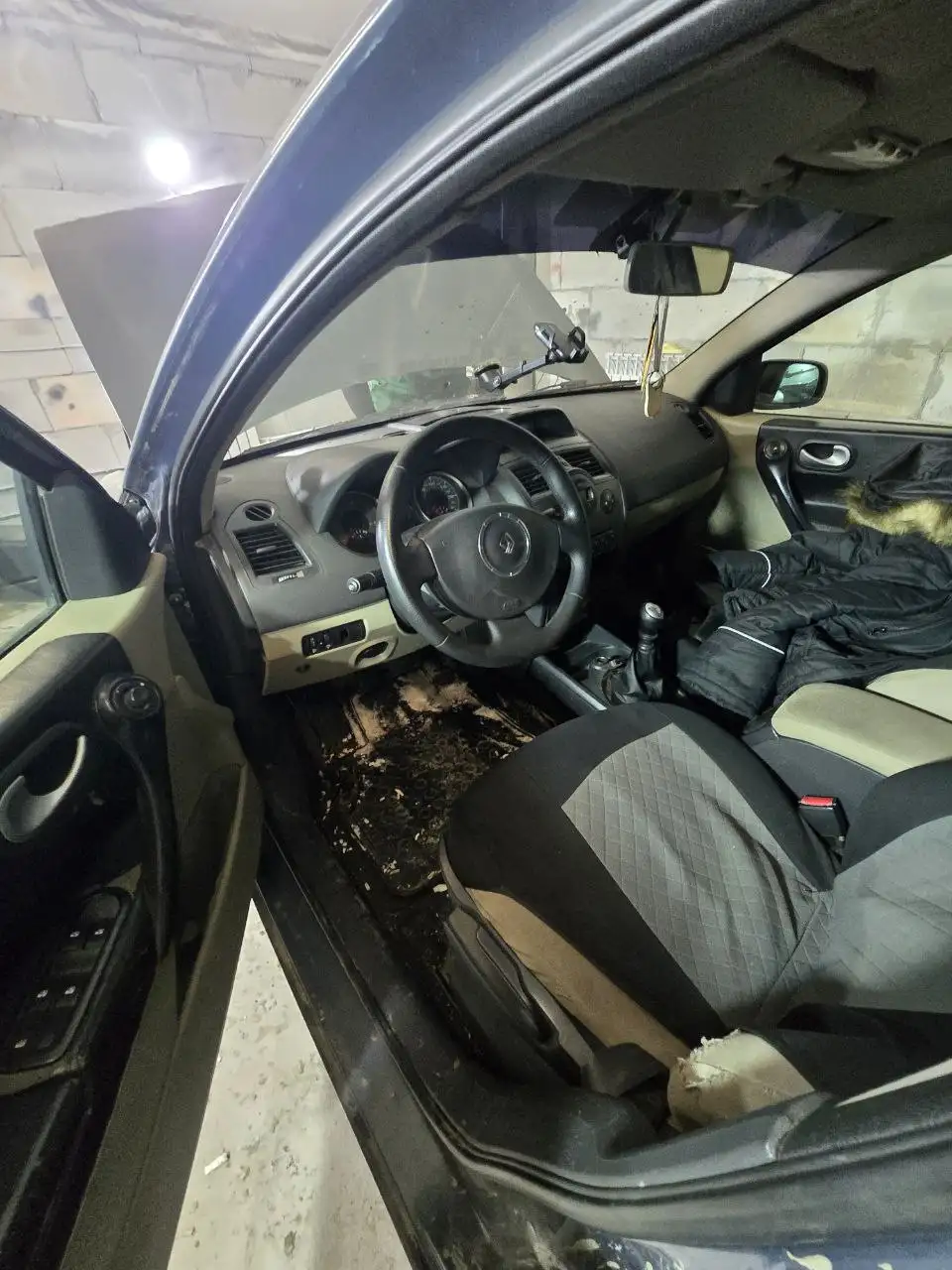 Продажа битого Renault Megane 2007 года на ходу - Легковые автомобили (Авто) в Казань