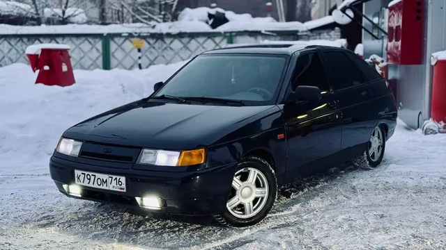 Продажа автомобиля ВАЗ 2112 2006 года - Грузовики в Казань