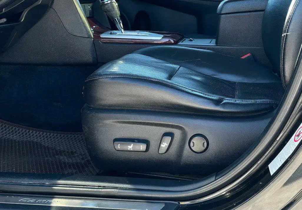 Продажа Toyota Camry 2013 года - Авто в Казань