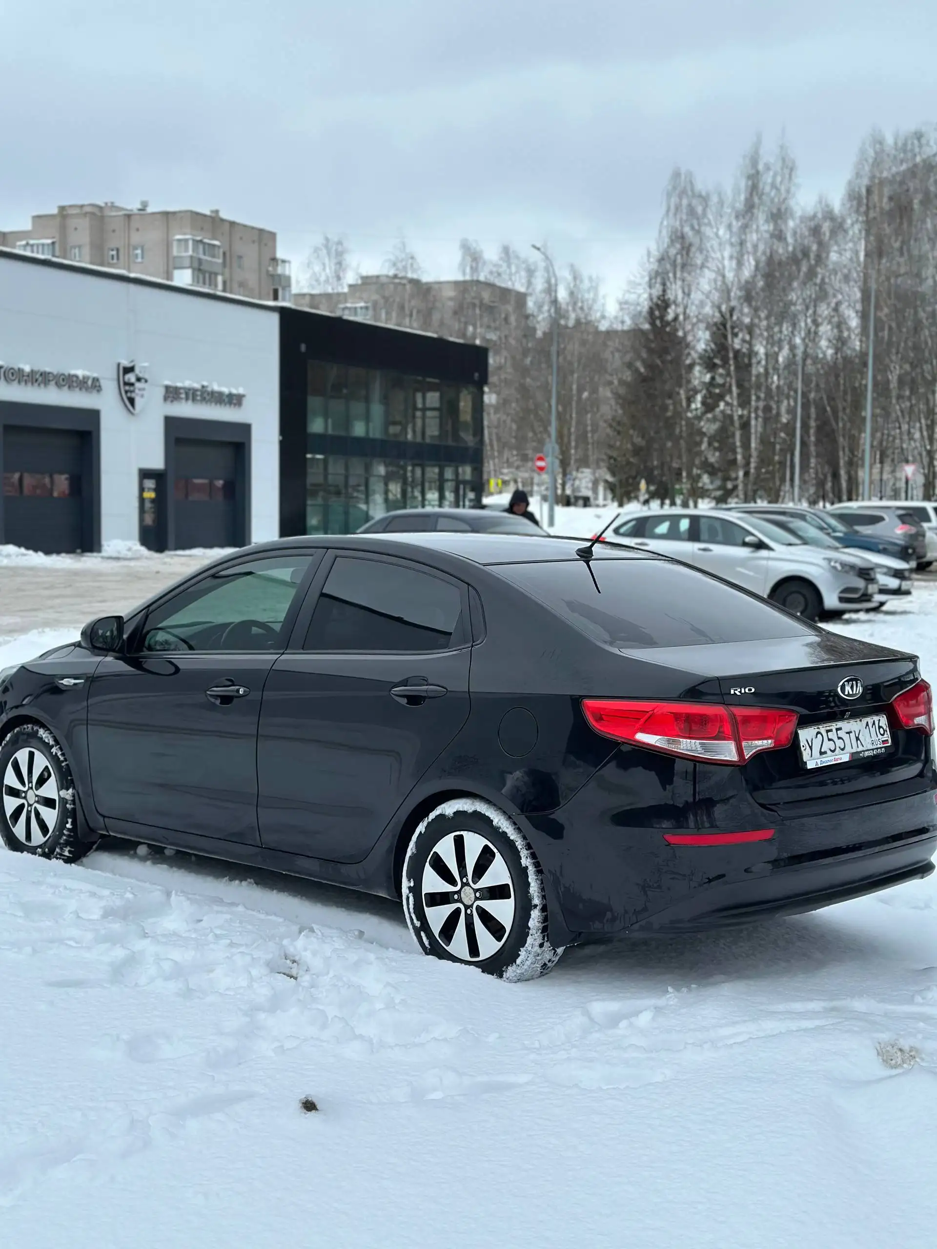 Kia Rio 3 рестайлинг 2015 года в Нижнекамске - Легковые автомобили (Авто) в Нижнекамск