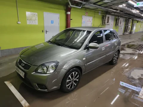Продажа Kia Rio 2010 года - Грузовой транспорт в Казань