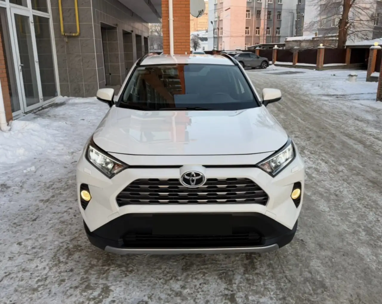 Toyota RAV4 2019 года V поколение - Авто в Казань