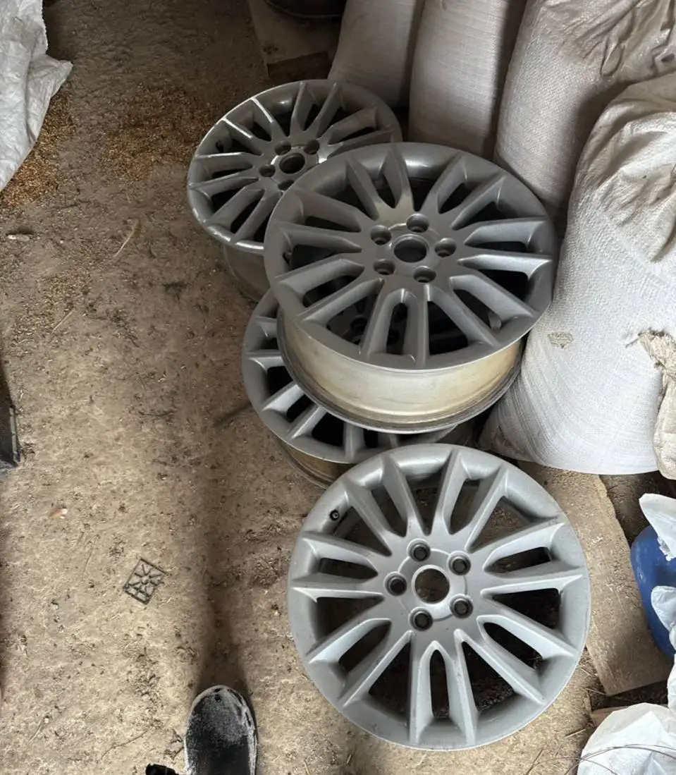 Диски R17 5x100 для Volkswagen, Audi, Skoda - Диски и шины (Запчасти) в Черемшан
