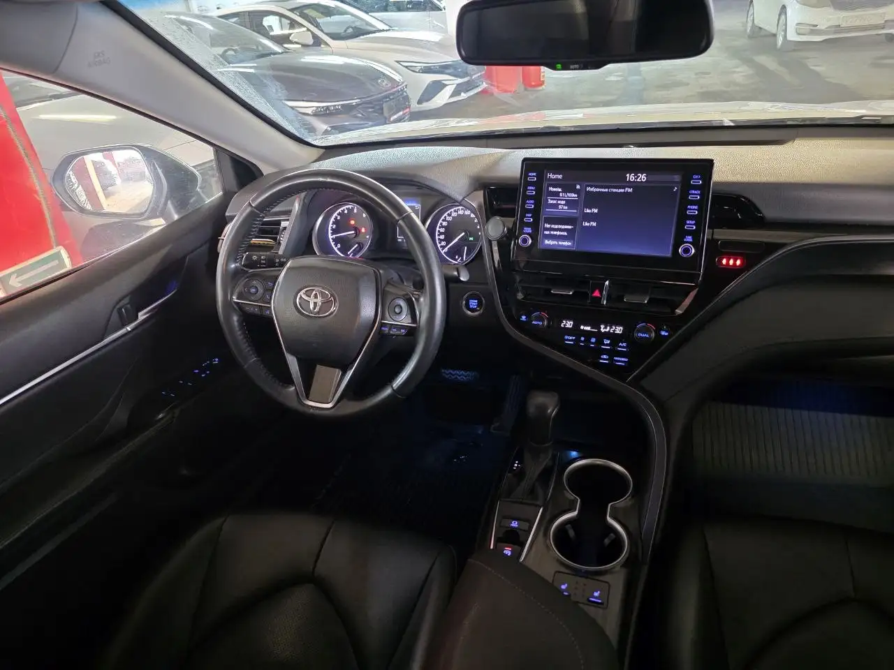 Toyota Camry 2.5 AT 2021 года, рестайлинг, 145 тыс. км - Легковые автомобили (Авто) в Казань