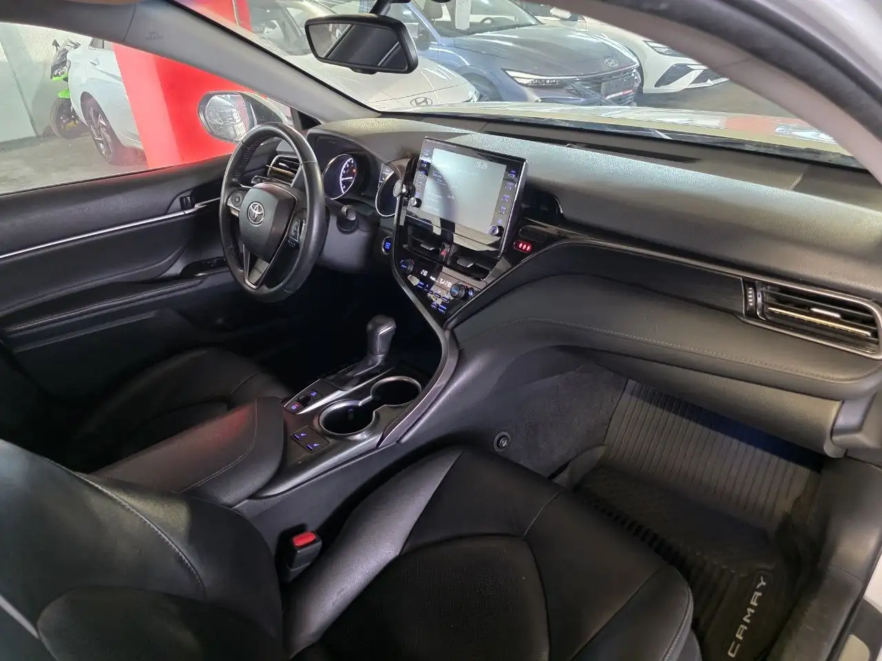 Toyota Camry 2.5 AT 2021 года, рестайлинг, 145 тыс. км - Легковые автомобили (Авто) в Казань