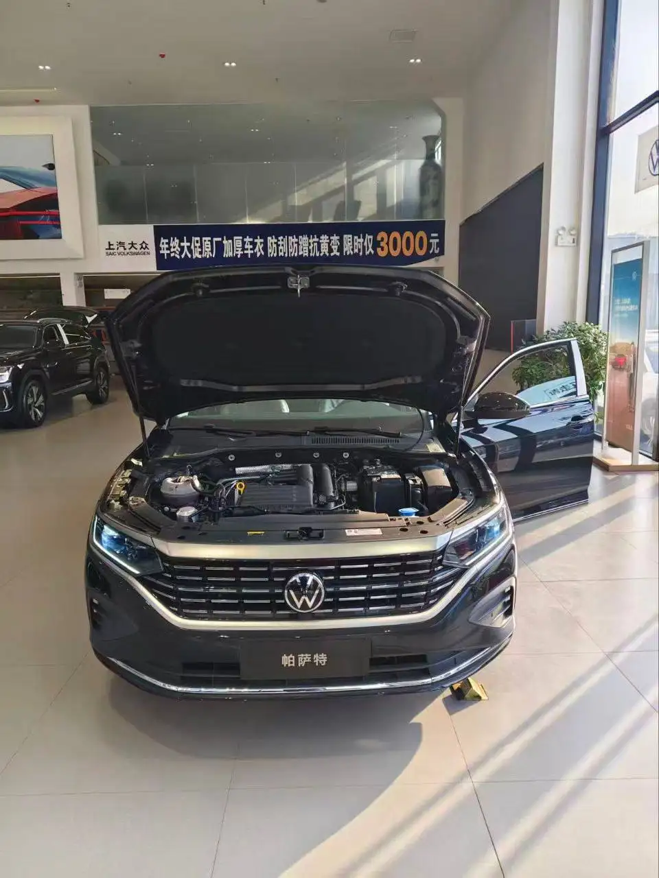 VW PASSAT 280TSI Business Edition 1,4 турбо/150л.с. 16км пробега - Авто в Казань