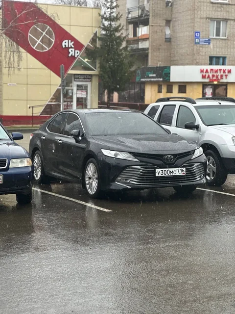 Продам Toyota Camry 70 2019 года - Ретро-автомобили в Казань