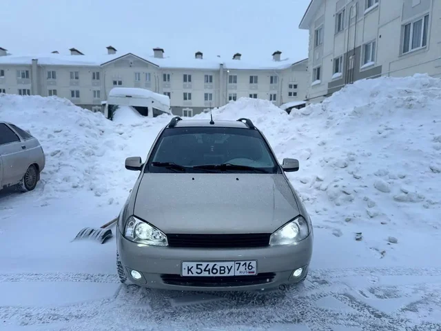 Продается Lada Kalina 2012 года в люксовой комплектации - Ретро-автомобили в Казань