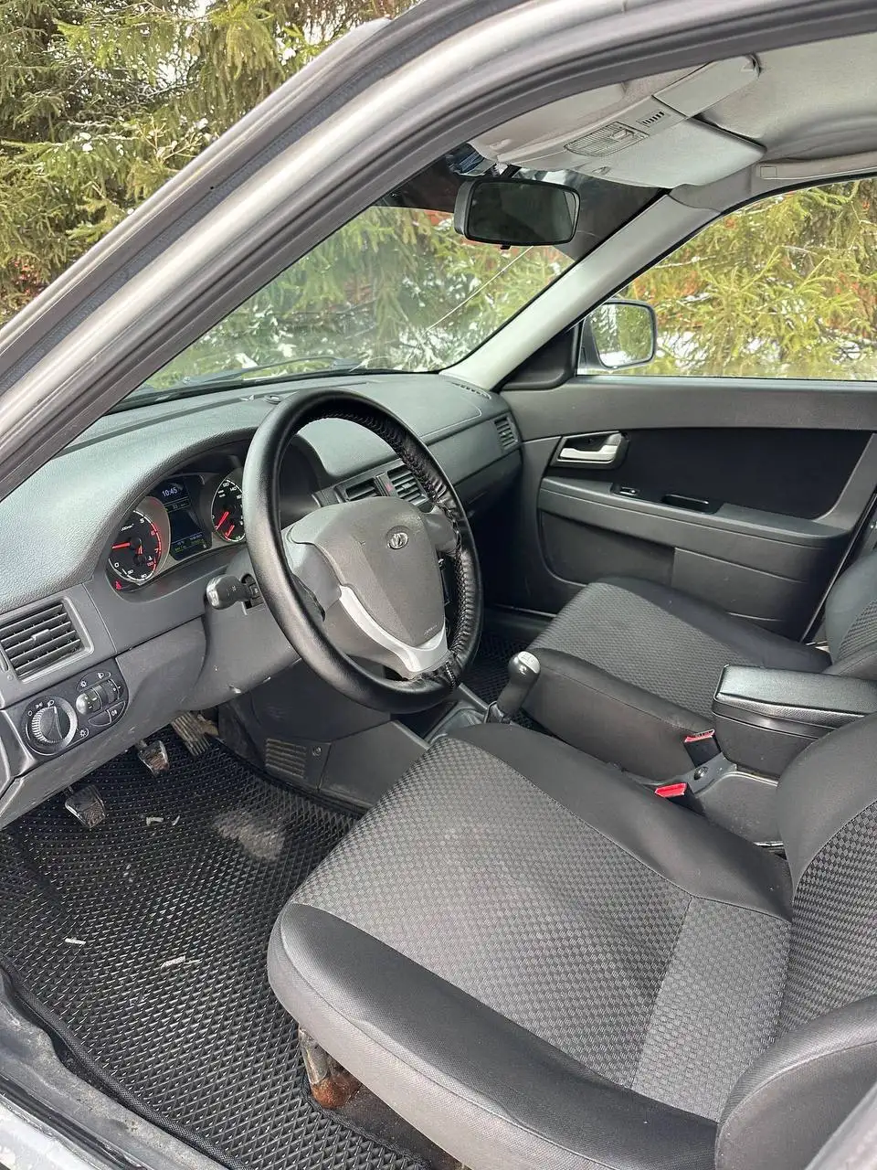 Продажа автомобиля Lada Priora 2012 года (Люкс) - Легковые автомобили (Авто) в Казань