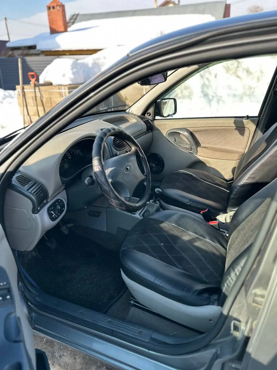 Продажа автомобиля Lada Kalina 2010 года - Легковые автомобили (Авто) в Казань