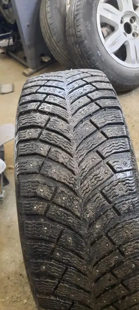 Продажа летних шин ContiPremiumContact 5 и зимних Michelin - Шины и диски (Запчасти) в Казань