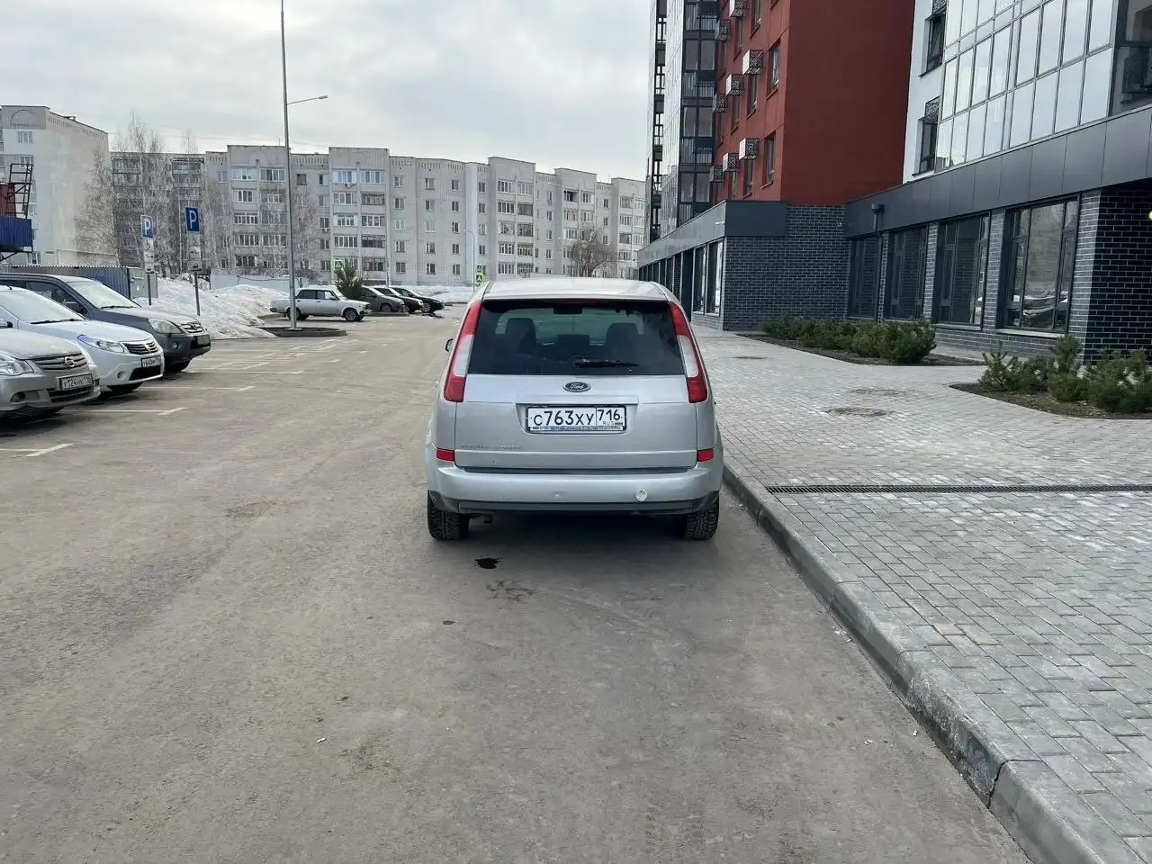Ford Focus 2007 года в хорошей комплектации - Авто в Казань