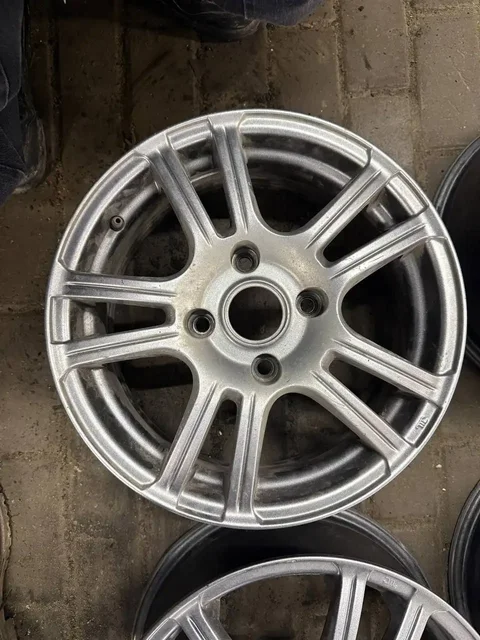 Продажа автомобильных дисков X-страйки R15 6J - Универсал в Казань