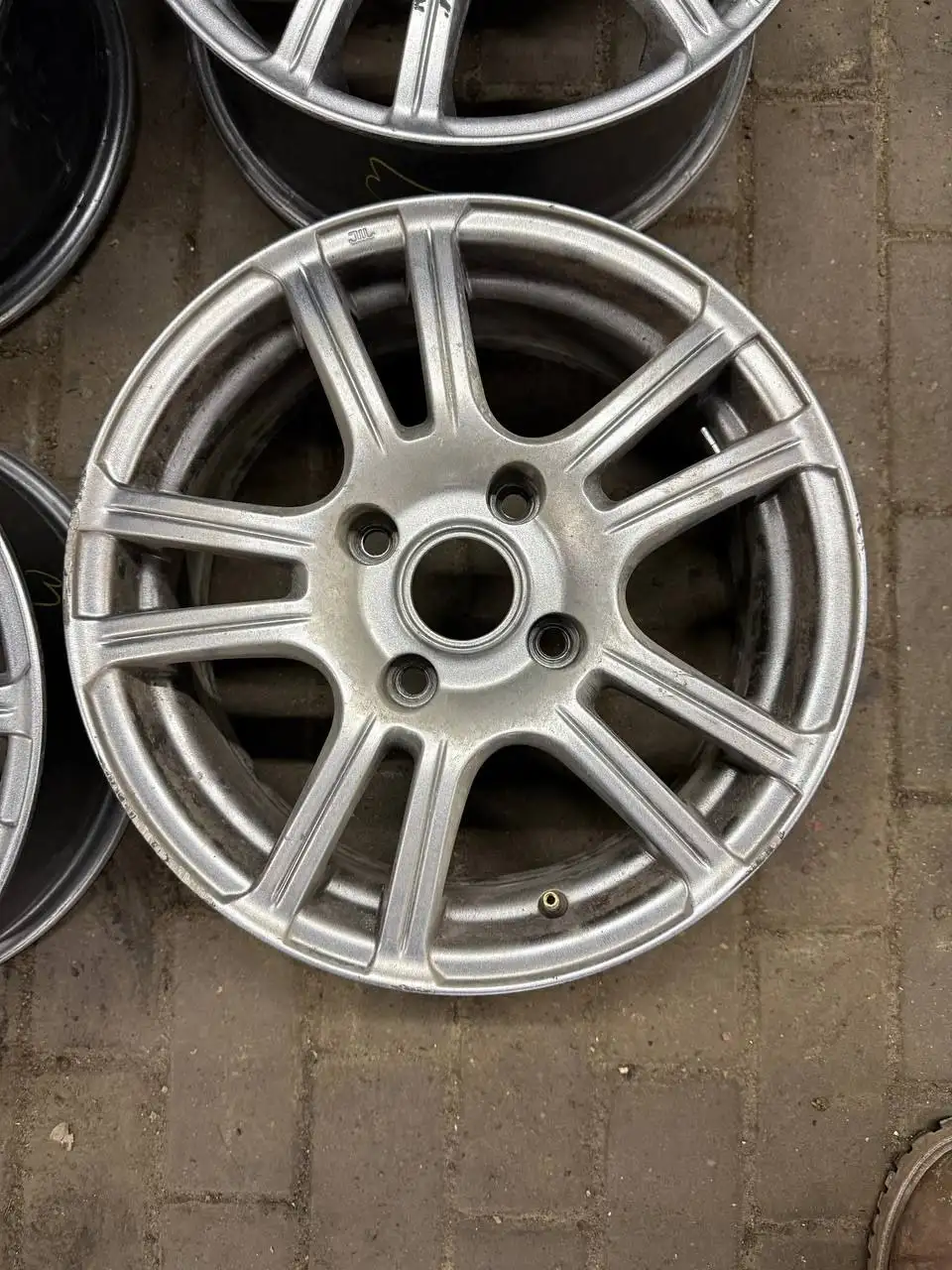 Продажа автомобильных дисков X-страйки R15 6J - Запчасти (Авто) в Казань