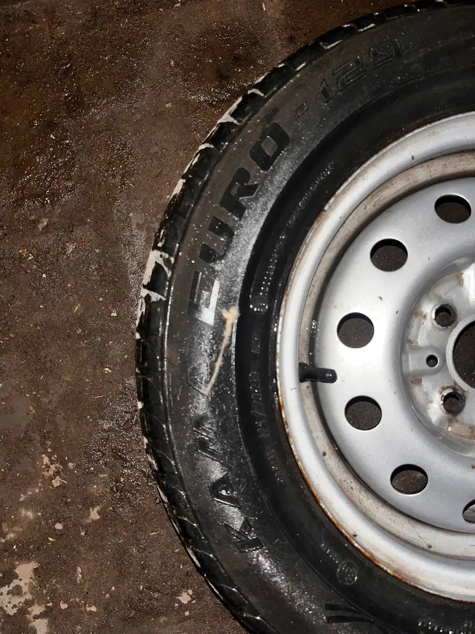 Продам летнюю резину Kama euro r13/175/70 - Шины и диски (Запчасти) в Казань