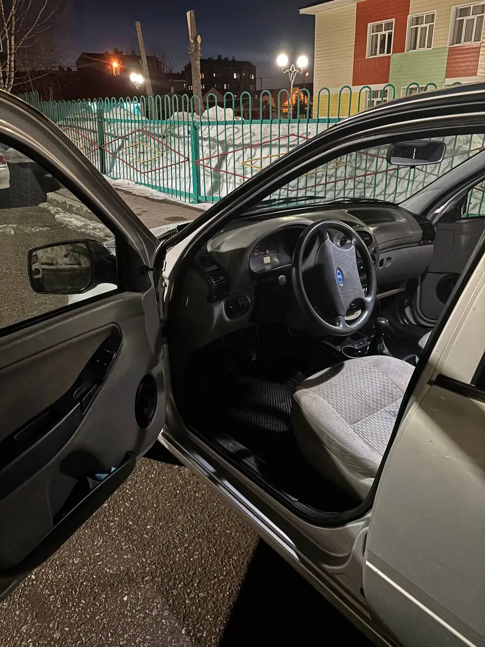 Продажа автомобиля Lada Kalina 1 2010 года - Легковые автомобили (Авто) в Казань