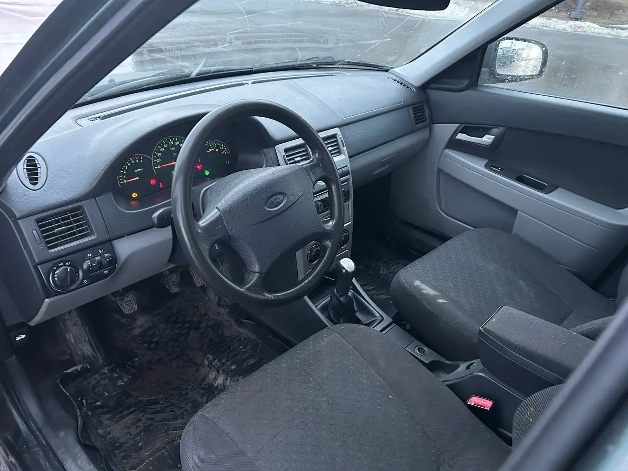 Продажа Лада Приора 2011 года - Авто в Казань