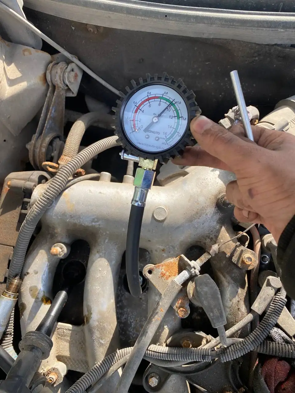 Двигатель 16 клапанов ВАЗ 2111 - Запчасти (Авто) в Казань