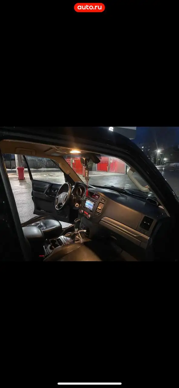 Продажа Паджеро 4 2013 года - Внедорожник (Авто) в Казань