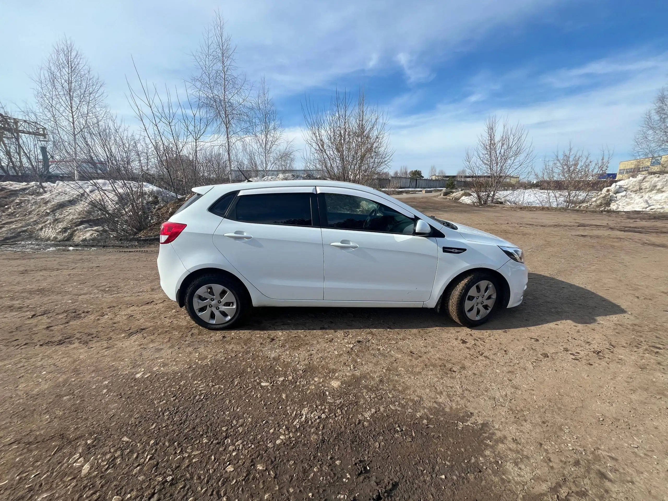 Продажа автомобиля 2016 года с пробегом 155000 км - Авто в Казань