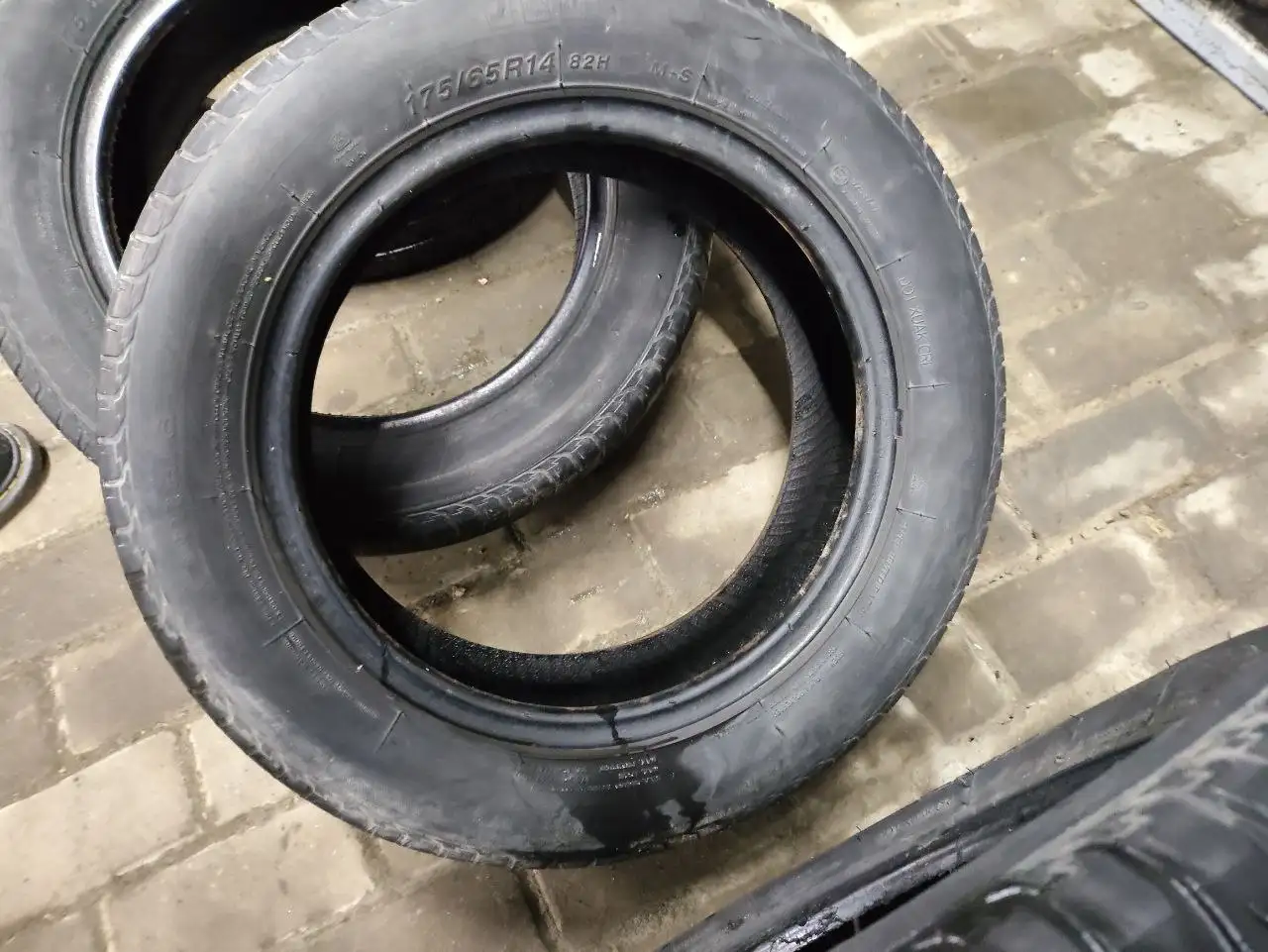 Летняя резина Centari 175/65/14 - Шины и диски (Авто) в Казань